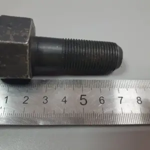 Болт коленчатого вала (ЗИЛ-5301, МТЗ/ММЗ)